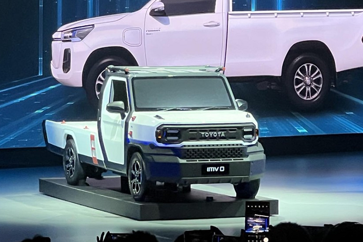Dự kiến, phiên bản thương mại của Toyota IMV-0 Concept sẽ được lắp ráp tại Thái Lan và tung ra thị trường vào năm sau.