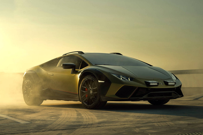 Chính vì thế, chỉ còn thông số kỹ thuật cụ thể của mẫu siêu xe Lamborghini Huracan Sterrato 2023 mới này là chưa rõ ràng mặc dù rất được quan tâm, và Lamborghini quyết định công bố toàn bộ những thông tin quan trọng này.
