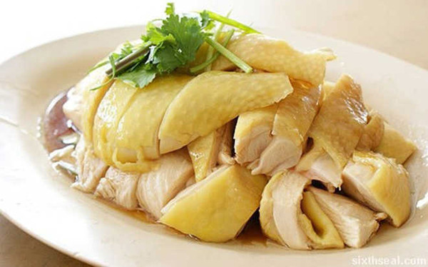 Trong các bữa ăn, người bị gan nhiễm mỡ nên chọn các loại cá, thịt có hàm lượng chất béo thấp như thịt gà, thịt vịt để bổ sung năng lượng. Trong các bữa ăn, người bị gan nhiễm mỡ nên chọn các loại cá, thịt có hàm lượng chất béo thấp như thịt gà, thịt vịt để bổ sung năng lượng.
