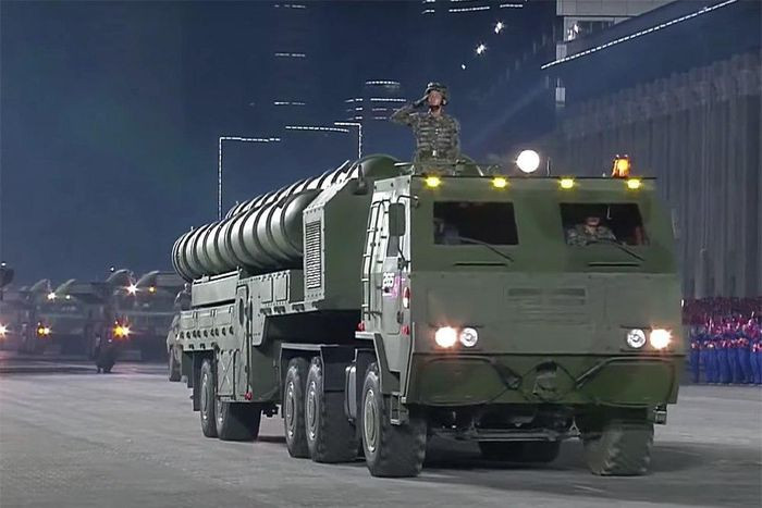 Mặc dù chiến lược phi đối xứng của Triều Tiên nhằm đối phó với mối đe dọa từ sức mạnh không quân của đối phương đã mang lại lợi ích và cải thiện tình hình an ninh đáng kể, nhưng cũng xuất hiện một số báo cáo chỉ ra rằng nước này tỏ ra muốn mua máy bay chiến đấu từ nước ngoài.