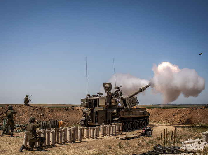 Tuy nhiên để giải quyết dứt điểm lực lượng Hamas, hành động tiếp theo của Israel có thể là tiếp tục đưa quân vào Dải Gaza. Tuy nhiên đồng minh số 1 của Israel là Mỹ, đã bí mật ngăn chặn cuộc xâm lược trên bộ của Israel vào Dải Gaza.