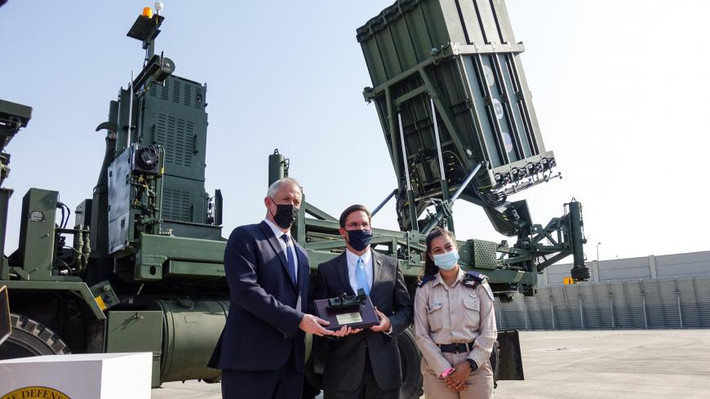 Tuy nhiên, Iron Dome được Quốc hội Mỹ ủng hộ mạnh mẽ và việc đánh chặn hiệu quả của nó gần đây, khi ngăn chặn các cuộc tấn công bằng tên lửa, cũng như máy bay không người lái của lực lượng Hamas, sẽ là lời “đảm bảo bằng vàng”, để Quân đội Mỹ có cái nhìn khác về vũ khí của Israel. Nguồn ảnh: Pinterest.