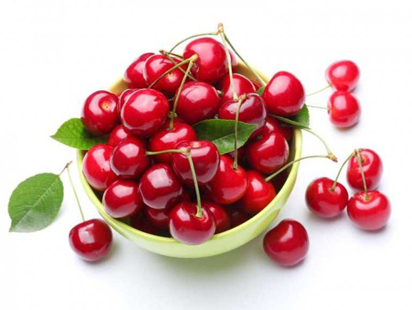 Đặc biệt, quả cherry được các nhà khoa học khuyên dùng vì có thể cải thiện tình trạng acid uric cao. Nghiên cứu năm 2012 chỉ ra, ăn quả cherry giúp giảm đến 35% nguy cơ bùng phát cơn gút. Kết hợp cherry với thuốc điều trị, các cơn gút cấp tính có thể giảm tới 75%.