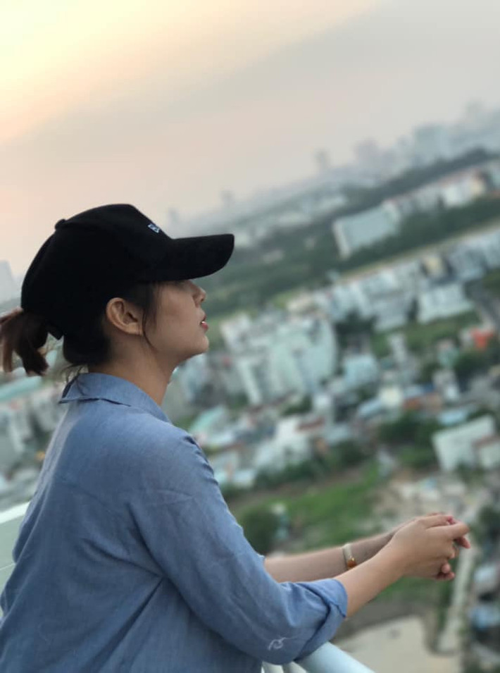 Thông tin Đặng Thu Thảo ly hôn khiến nhiều người ngỡ ngàng bởi suốt thời gian từ khi cô nộp đơn ly hôn tới giờ, người đẹp Cần Thơ không có động thái nào để lộ chuyện.