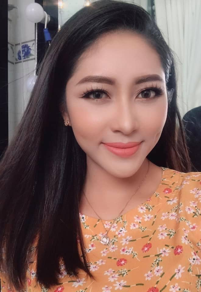 Mới đây, Đặng Thu Thảo tiết lộ góc khuất cuộc hôn nhân gây sốc. Nàng hậu chia sẻ chồng ngoại tình, vũ phu khi cô mang bầu sinh con.