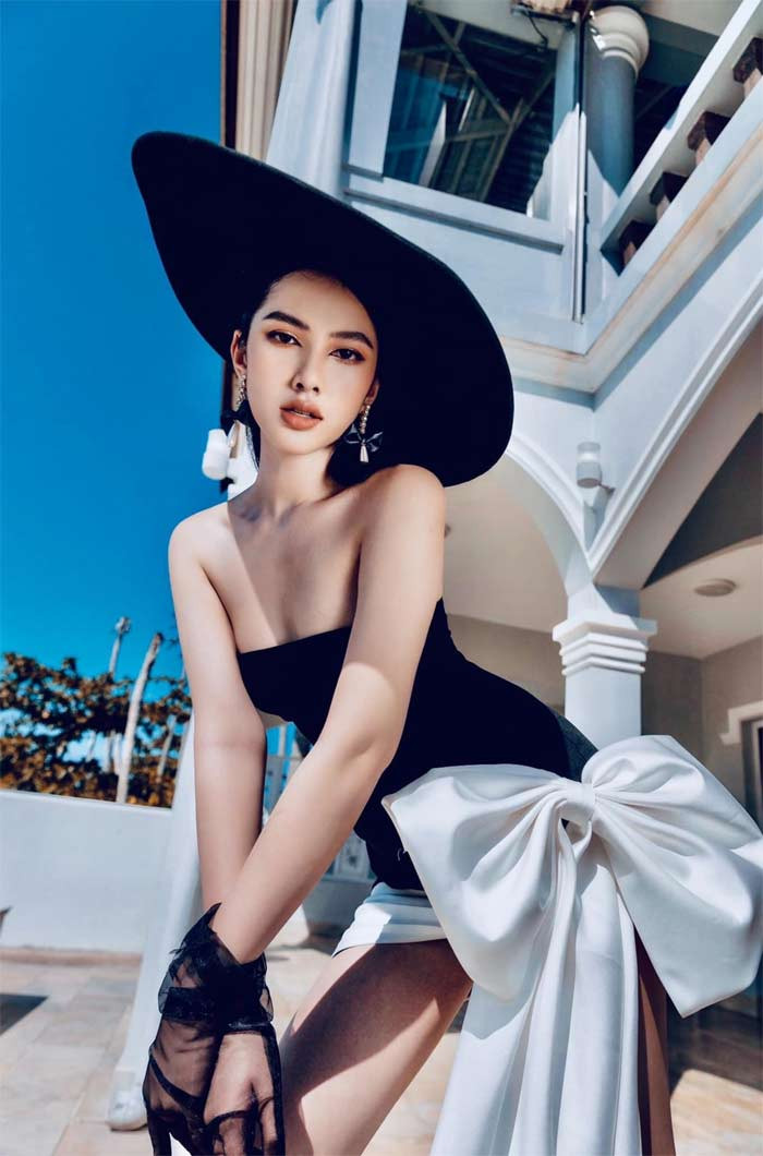 Hiện tại, ngoài kinh doanh, người đẹp 19 tuổi tiếp tục theo học trường Cao đẳng nghề Du lịch Sài Gòn.