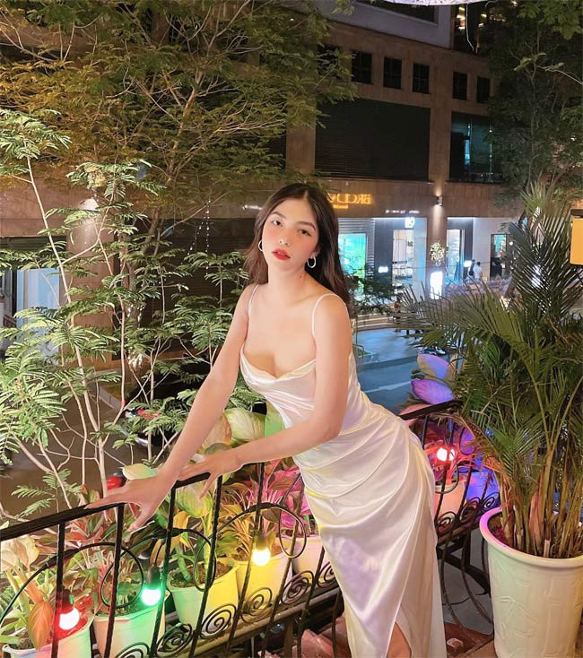 Vẻ ngoài xinh tươi của người đẹp 9x nhận được nhiều lời khen ngợi.
