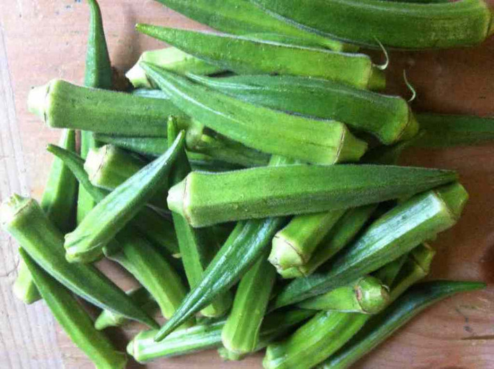 Folate có trong quả đậu bắp còn giúp giảm dị tật bẩm sinh ở trẻ sơ sinh. Do đó mà ăn quả đậu bắp cũng rất tốt trong suốt quá trình mang thai. Ảnh: doktersehat.