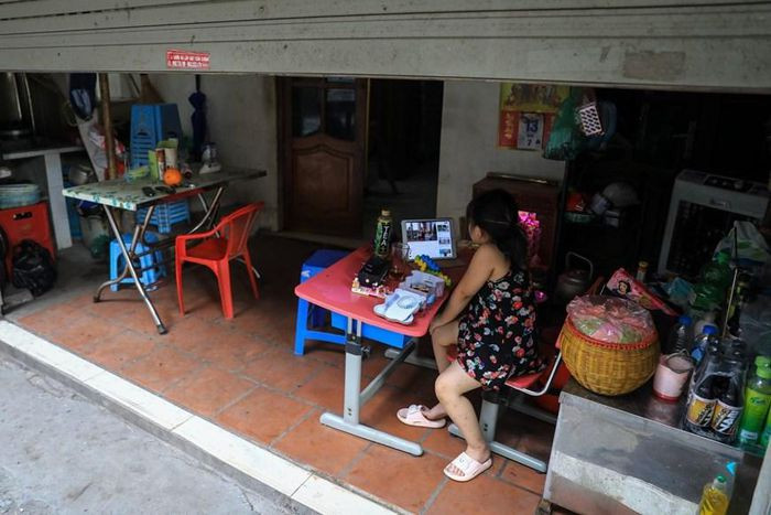 Người dân phường Chương Dương đã dần ổn định cuộc sống sau khi được dỡ bỏ phong tỏa. (Ảnh: Thành Đạt/TTXVN)