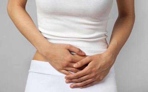 Tuy nhiên, chị em cần hết sức chú ý nếu thấy đau nhức ở quanh vùng chậu hoặc bị chuột rút ở những ngày không có kinh nguyệt. Bởi vì đó có thể là những triệu chứng của bệnh ung thư cổ tử cung.
