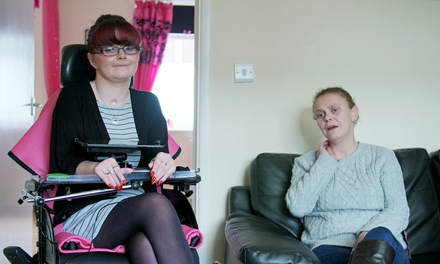 Wrightington, Wigan and Leigh NHS Foundation Trust (NHS) đã công khai xin lỗi, thừa nhận thiếu sót trong cuộc phẫu thuật cho Anna White và hứa hẹn sẽ thực hiện một số thay đổi để ngăn ngừa tối đa những trường hợp không may tương tự.