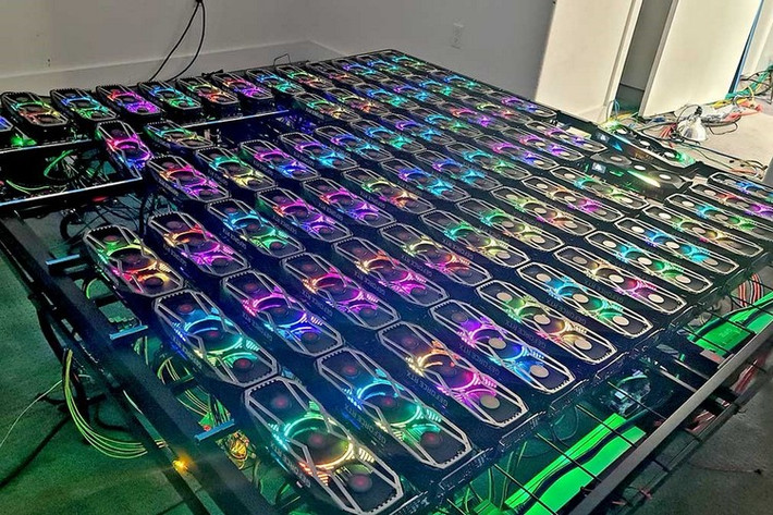 Bởi số người tham gia đào một khối tăng lên, độ khó và sự cạnh tranh cũng tăng lên, CPU dần trở nên không hiệu quả trong việc đào Bitcoin. Nên nhìn chung việc đào Bitcoin bằng CPU đã không còn khả thi từ khoảng năm 2010. Lúc này, người dùng bắt đầu sử dụng tới VGA để đào.
