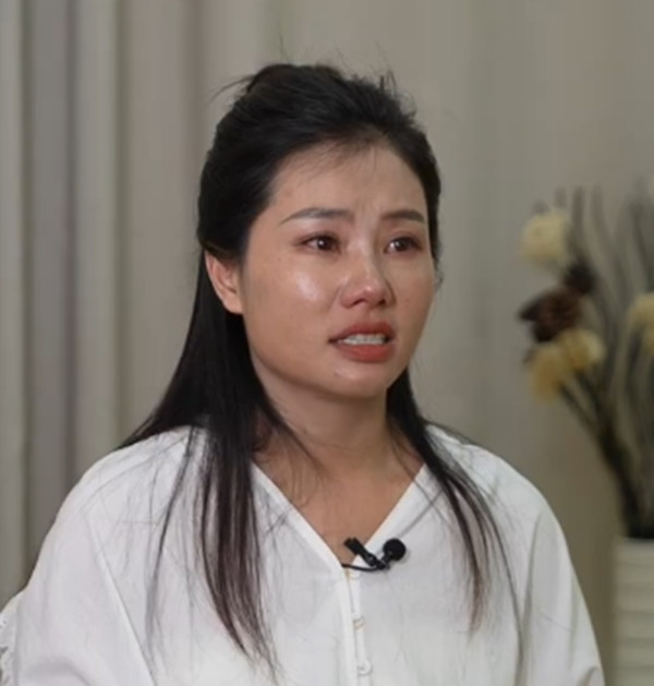 "Tôi không thể tha thứ cho Dư Hoa Anh, đây không phải chỉ là chuyện của riêng tôi", Dương Nữu Hoa khẳng định. Sau đó, cô kiên trì thuyết phục người trung gian, tìm kiếm manh mối và hợp tác với công an thu thập bằng chứng. Năm 2022, Dương Nữu Hoa cuối cùng đã đưa được Dư Hoa Anh ra tòa. Hiện tại, Dương Nữu Hoa còn đang giúp đỡ nhiều người khác trong việc tìm lại người thân. "Tôi sẽ cố gắng hết sức mình để giúp các gia đình tìm lại con cái. Giúp họ đoàn tụ giống như đang bù đắp lại cho nỗi mất mát của chính tôi".