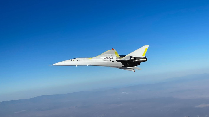 Với chuyến bay thử nghiệm lần thứ 5, XB-1 bay lên 5.425 m ở 791 km/h (Mach 0,69), trong chuyến bay kéo dài 50 phút, đánh dấu độ cao lớn nhất và tốc độ nhanh nhất mà phương tiện từng bay từ trước tới nay.