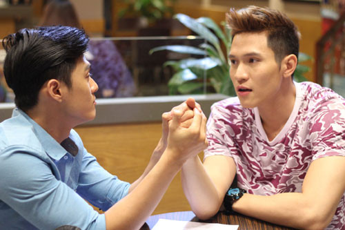 Liên tục trên fanpage và youtube chính thức của phim, chương trình nhận được hàng ngàn comment và inbox về chuyện của Ken và Huy.