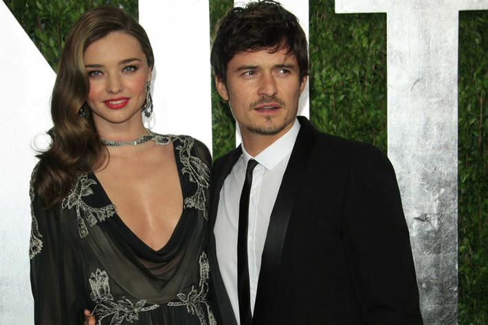 Tài tử “Cướp biển vùng Caribbean” Orlando Bloom chấm dứt cuộc hôn nhân với Miranda Kerr vào năm 2014. Nam diễn viên người Anh nổi tiếng và siêu mẫu có một cậu con trai. Và trong khi Miranda đang hẹn hò với tình mới trong thời gian gần đây, cô đã công khai thừa nhận vẫn còn giữ liên lạc với Orlando.