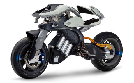 Theo hãng xe máy Yamaha cho hay, MOTOROiD là một chiếc môtô chạy hoàn toàn bằng điện, với phần động cơ điện được tích hợp luôn vào ổ trục bánh sau ăn khớp với khung càng sau. Cung cấp điện năng cho động cơ điện hoạt động dẫn động bánh sau là cụm pin nguồn Li-ion.
