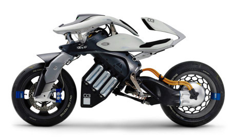 Yamaha MOTORoiD được giới thiệu là chiếc xe đặc biệt có khả năng nhận diện và tương tác với người dùng như một vật thể sống. Đáng chú ý hơn hết là nó có thể nhận diện chủ xe bằng camera được gắn sẵn.