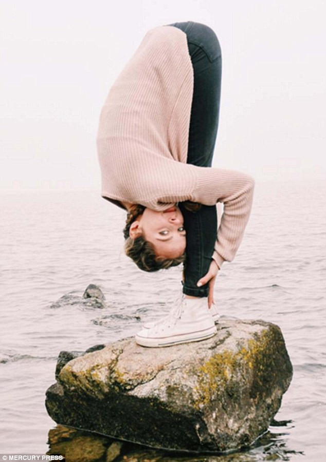 Cô Sara hiện là sinh viên năm cuối ngành quản trị kinh doanh và làm công việc dạy yoga part time.