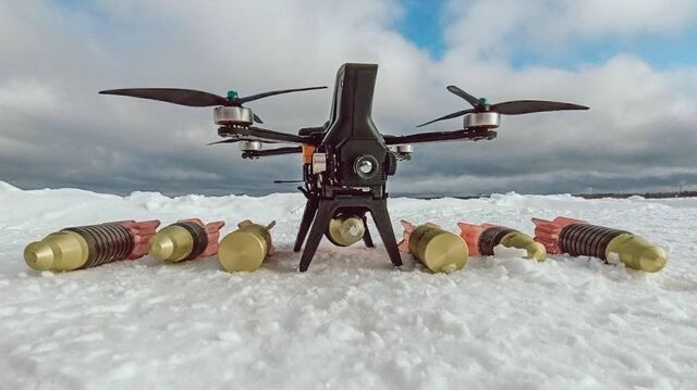 Để thả lựu đạn có sức nổ phân mảnh cao, nhóm Stratima đã phát triển UAV Golub (Dove) với một loại xi lanh kiểu súng lục ổ quay có khả năng bắn 12 phát súng phóng lựu. UAV này sẽ hiệu quả trong một cuộc tấn công nhằm vào bộ binh trong các công sự được xây dựng sơ sài.