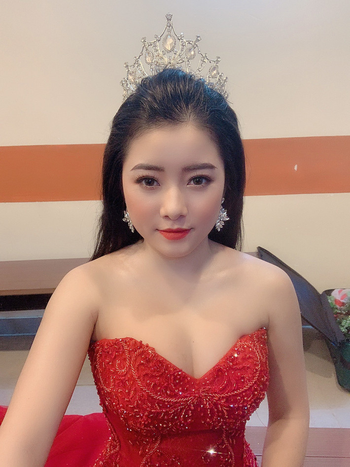 Tại đây, D. và Th. khai nhận vừa có hành vi mua bán dâm tại phòng 105 tại nhà nghỉ này.