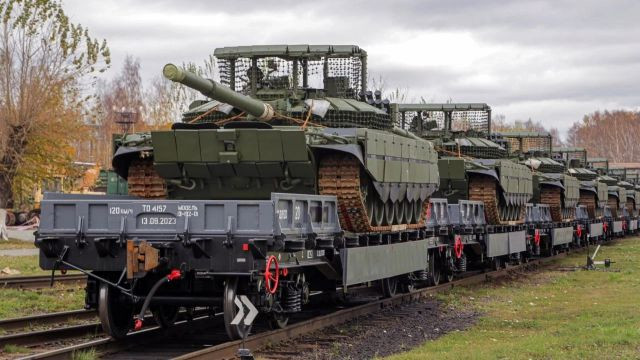 Tuy nhiên, hiệu suất mạnh mẽ của T-80 tại chiến trường Ukraine đã làm gia tăng nhu cầu đối với mẫu xe tăng này và làm nổi bật những ưu điểm độc đáo của nó so với các xe tăng khác trên chiến trường Ukraine. Sự phát triển này dẫn đến thông báo của Bộ Quốc phòng Nga vào tháng 9/2023 rằng, việc sản xuất T-80 sẽ được tiếp tục sau gần ba thập kỷ.