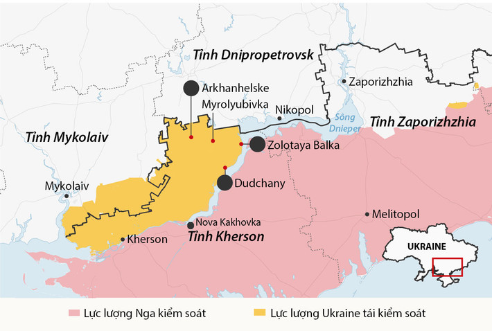 Việc kiểm soát được ngôi làng Krynki sẽ giúp Quân đội Ukraine có thể kiểm soát các tuyến giao thông đường bộ dọc theo sông Dnieper. Vì vậy, Quân đội Ukraine đã nỗ lực chiếm vị trí quan trọng này, thông qua các hoạt động quân sự quy mô lớn.