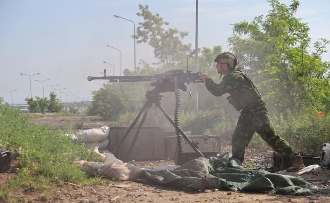 Trước tình hình nghiêm trọng nêu trên, Tổng tư lệnh Quân đội Ukraine, Tướng Syrsky đã phải thừa nhận rằng, tình hình trên chiến tuyến Donetsk là rất khó khăn đối với Ukraine. Ông nói: "Tình hình ở hướng tấn công chính của quân Nga là rất nghiêm trọng, nhưng bằng cách nào đó chúng ta đã phạm sai lầm". Câu nói này chắc chắn đã vạch trần những sai lầm và khó khăn của Quân đội Ukraine ở cấp độ chiến lược.
