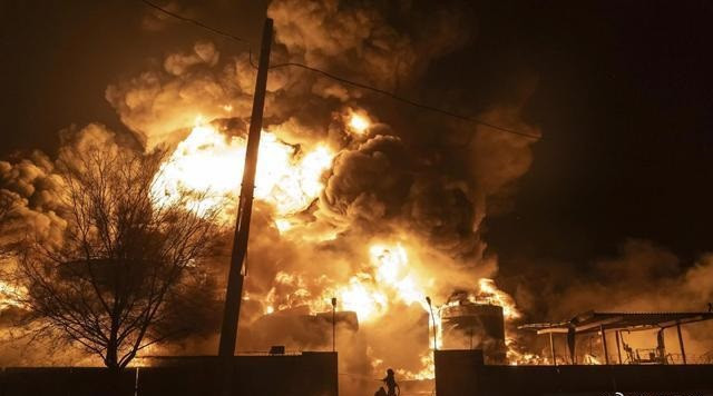 Rạng sáng 24/3, Quân đội Ukraine mở cuộc tấn công bất ngờ chưa từng có, nhằm vào các cơ sở quân sự của Nga trên bán đảo Crimea. Trong hoạt động chung được lên kế hoạch tỉ mỉ này, lực lượng không quân, hải quân, lực lượng đặc biệt và các cơ quan an ninh Ukraine đã hợp tác với nhau, thực hiện nhiệm vụ tương ứng của mình.