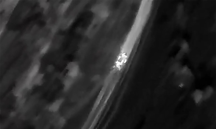 Trong trận tấn công vào Toretsk, quân Ukraine đã bộc lộ những sai sót trong phòng thủ, do vậy Quân đội Nga nhanh chóng nắm bắt cơ hội, tận dụng sự nhanh nhẹn của các đội xe mô tô và xe địa hình ATV, để tấn công nhanh vào tuyến phòng thủ yếu kém của quân Ukraine và chiếm các vị trí quan trọng.