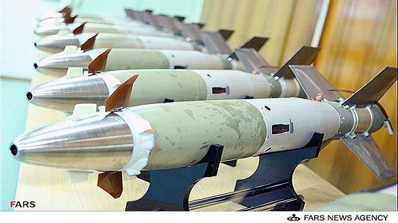 Ngoài ra lực lượng Hezbollah ở Liban đã phóng tên lửa chống tăng Typhoon do Iran sản xuất và tên lửa 122 mm được sử dụng để tấn công các vị trí phòng thủ của Quân đội Israel ở khu vực biên giới.