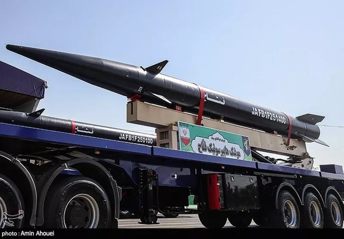 Điều này có thể có nghĩa là tên lửa của Iran liên tục được nâng cấp lên phiên bản mới. Loại Fatah 1 cũng như loại Fatah 2 được sử dụng trong lần tấn công này, là tên lửa siêu thanh và khả năng xuyên thấu của chúng chắc chắn sẽ tốt hơn nhiều so với tên lửa đạn đạo thông thường.