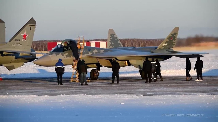 Theo tuyên bố mới nhất của Bộ Công thương Liên bang Nga, có khả năng Rostec đã giao 12 chiếc Su-57 trong năm 2023, nâng số lượng máy bay đã bàn giao cho Không quân Nga lên 22 chiếc. Ngoài ra, bắt đầu từ năm 2024, Rostec cũng đặt mục tiêu đạt tốc độ sản xuất tối đa 15 chiếc Su-57 mỗi năm.