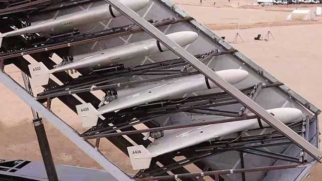 Trong khi thông tin chi tiết về các loại UAV bằng gỗ dán cụ thể vẫn được giữ bí mật, thì người ta đều biết rằng, Nga đã triển khai UAV tự sát Geran-2, có nguồn gốc từ UAV Shahed do Iran sản xuất. Trên thực tế, Nga thậm chí còn thành lập một nhà máy ở Kazan để sản xuất những UAV này.