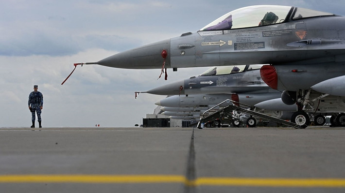 Quả thực, so với việc tìm kiếm và săn lùng máy bay chiến đấu F-16 từ phương Tây hỗ trợ Ukraine, việc tấn công các sân bay Ukraine nơi F-16 có thể được triển khai là phương pháp hiệu quả hơn.