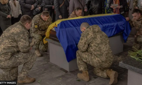 Tính theo cách quy đổi, trung bình cứ hai ngày sẽ có một lữ đoàn của Quân đội Ukraine bị đánh bại hoàn toàn. Theo một số nguồn thông tin trên các trang mạng xã hội của binh lính Ukraine, thương vong của một số đơn vị tại mặt trận này vượt quá một nửa, thậm chí lên tới hơn 2/3 quân số. Như vậy trên thực tế, các đơn vị đó sẽ mất sức chiến đấu.