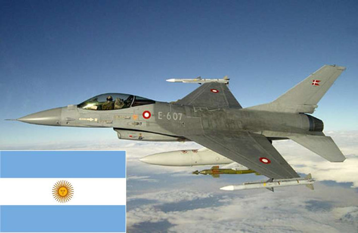 Bộ Ngoại giao Mỹ nói rằng, việc chuyển giao máy bay chiến đấu F-16 từ Đan Mạch cho Argentina "tái khẳng định mối quan hệ phòng thủ chặt chẽ của chúng tôi", và sự hỗ trợ vững chắc cho các nỗ lực hiện đại hóa của lực lượng Không quân Argentina.
