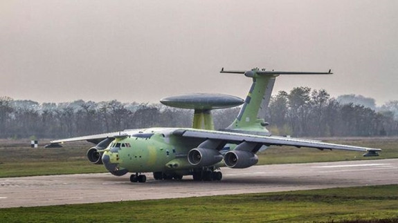 AWACS A-100 Premier được phát triển vào năm 2014 bởi các chuyên gia từ Tổ hợp khoa học và kỹ thuật hàng không Taganrog mang tên Beriev, phối hợp với tổ chức phi chính phủ “Vega-M”, một phần của Tập đoàn nhà nước “Ruselectronica”, mục đích nhằm thay thế dần máy bay AWACS A-50 đã cũ.