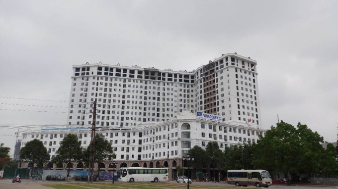 Trên các website, Royal Park được giới thiệu là dự án tổ hợp khách sạn, thương mại, căn hộ cao cấp. Dự án nằm ngay tại trung tâm thành phố Bắc Ninh và tiếp giáp 4 mặt đường trong đó có mặt đường lớn (Kinh Dương Vương, Luy Lâu, Phạm Sư Mạnh). Ảnh: Vietnam biz.