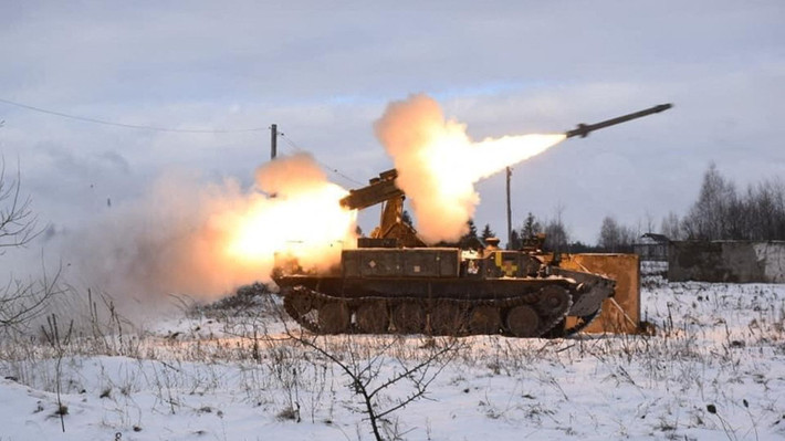 Hiện tại, Ukraine vẫn giữ được hầu hết các hệ thống phòng không của họ, giúp lực lượng phòng không Ukraine, có khả năng áp đặt một số vùng cấm bay trên lãnh thổ mà họ kiểm soát.
