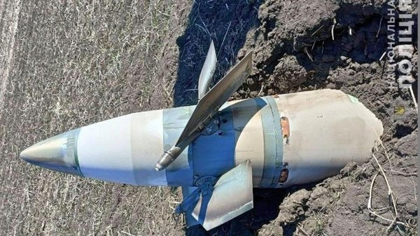 Vào cuối tháng 6, trang BulgarianMilitary.com đưa tin rằng, Nga đã bắt đầu sử dụng loại tên lửa này; đến nay ít nhất hai tên lửa đã được ghi nhận đã được sử dụng ở vùng Donbass. Nhưng tên lửa 9M544 Smerch cũng mới được Trung tâm C4ADS của Mỹ phân tích trong những tuần gần đây.