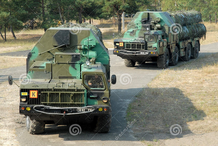 Trong bối cảnh có nguy cơ xảy ra các cuộc đụng độ quân sự toàn diện ở Donbass, theo truyền thông Nga, các tổ hợp tên lửa phòng không S-300 của Ukraine, đang được triển khai tại khu vực Donbass.