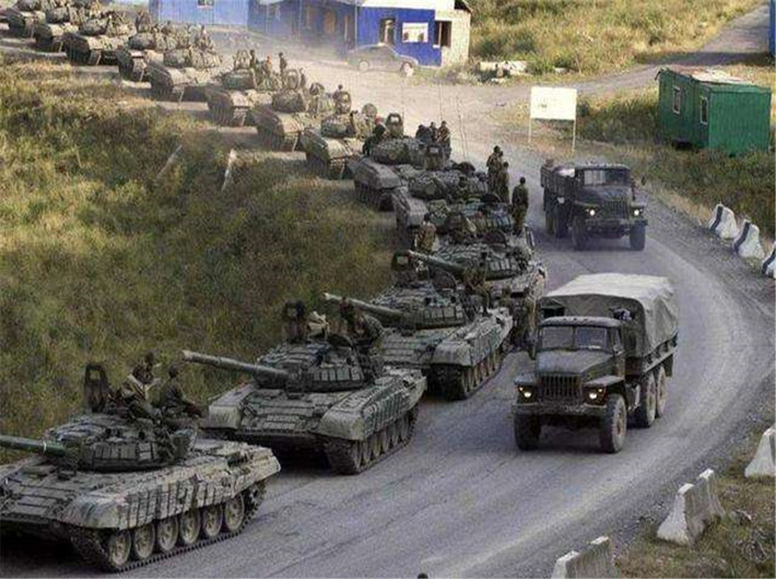 Ngay sau khi cuộc chiến ở Mariupol kết thúc, một lượng lớn binh lính tinh nhuệ của Nga tham chiến tại đây, đã nhanh chóng di chuyển đến chiến trường Donbas, điều này cũng khiến mâu thuẫn giữa hai nước trở nên trầm trọng hơn.