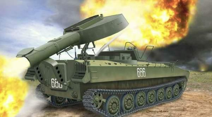 Xe công binh phá bom mìn UR-77, được sử dụng để rà phá các bãi mìn và chuẩn bị hành lang an toàn cho các phương tiện bọc thép đi qua chúng. Điều này được thực hiện với mục tiêu rõ ràng là đột phá phía trước.