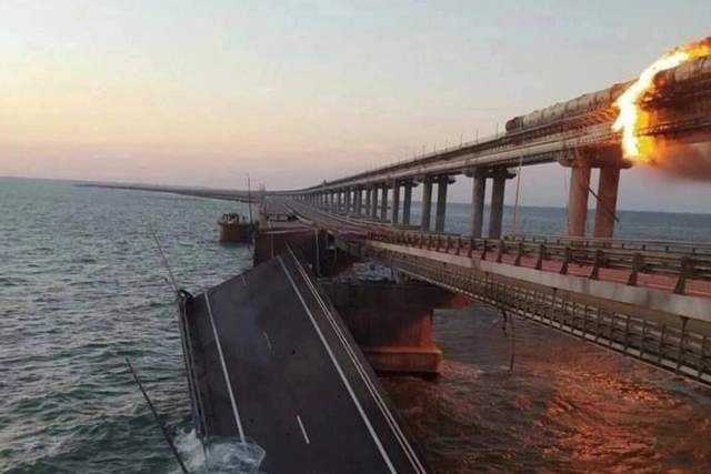 Vì vậy, việc các bên chủ động đưa ra các “bước đi” cũng chỉ là phỏng đoán, và khả năng khả thi của các “bước đi” trên, vẫn rất “mỏng manh”; cho dù Nga có thiện chí như vậy, thì các nước phương Tây cũng không có ý định này,