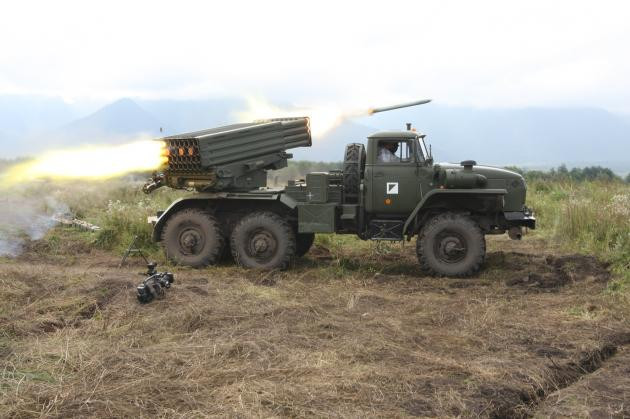 Cho đến nay, chưa có bình luận chính thức nào từ phía Quân đội Ukraine, tuy nhiên, nhưng có thông tin cho rằng, các đơn vị pháo binh Ukraine cũng đã liên tục bắn trả từ một hướng khác.
