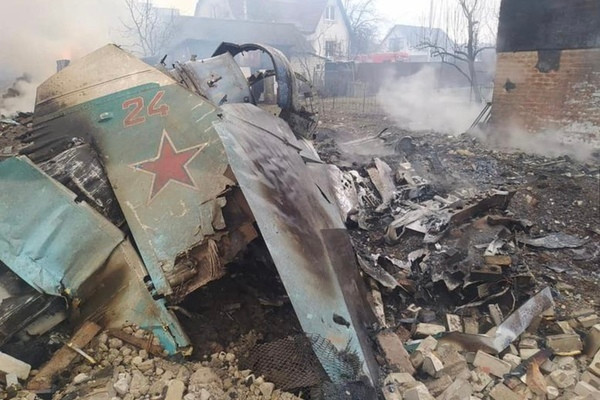 Kể từ khi cuộc xung đột Nga-Ukraine bùng nổ, thời gian cuộc chiến đã kéo dài hơn 4 tháng, Quân đội Nga đã bộc lộ nhiều vấn đề về vũ khí, chiến thuật và huấn luyện. Nhưng là một cường quốc quân sự, Nga có đủ nguồn lực để thực hiện các điều chỉnh.