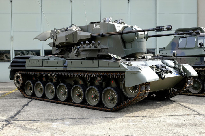 Pháo phòng không Gepard sau này đã được Quân đội Đức nâng cấp nhiều lần với các thiết bị điện tử mới nhất và cũng là loại pháo phòng không chủ lực tầm thấp trong lực lượng phòng không của Quân đội Đức và một số quốc gia NATO khác. Vào cuối năm 2010, pháo phòng không Gepard đã bị Quân đội Đức loại khỏi biên chế.
