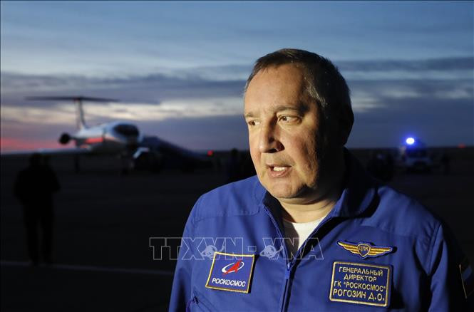 Hãng thông tấn Sputnik của Nga ngày 9/5 đưa tin, ông Rogozin, Tổng giám đốc Cơ quan Hàng không và Vũ trụ Nga Roscosmos cho rằng, doanh nhân người Mỹ Elon Musk có thể liên quan đến việc cung cấp thiết bị liên lạc quân sự cho Ukraine, thông qua hệ thống vệ tinh "Starlink".