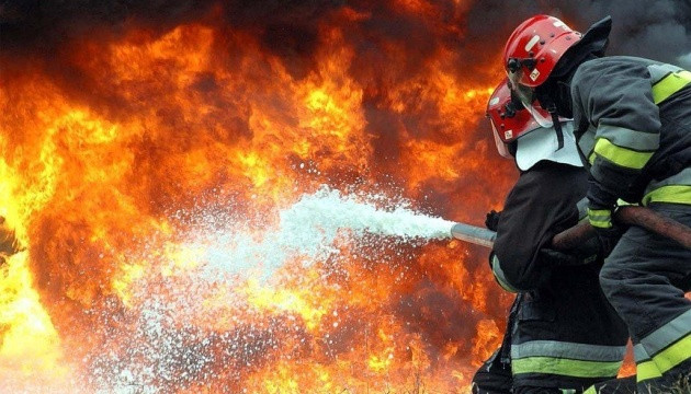 Hiện công việc dập lửa và khắc phục hậu quả của vụ nổ do tên lửa của Ukraine gây ra vẫn đang được tiến hành; nhưng số lượng nhiên liệu trong khu vực căn cứ không được thông báo. Đánh giá các video, ít nhất một kho chứa dầu đã bị hư hại và có nguy cơ cháy lan sang các kho chứa dầu khác.